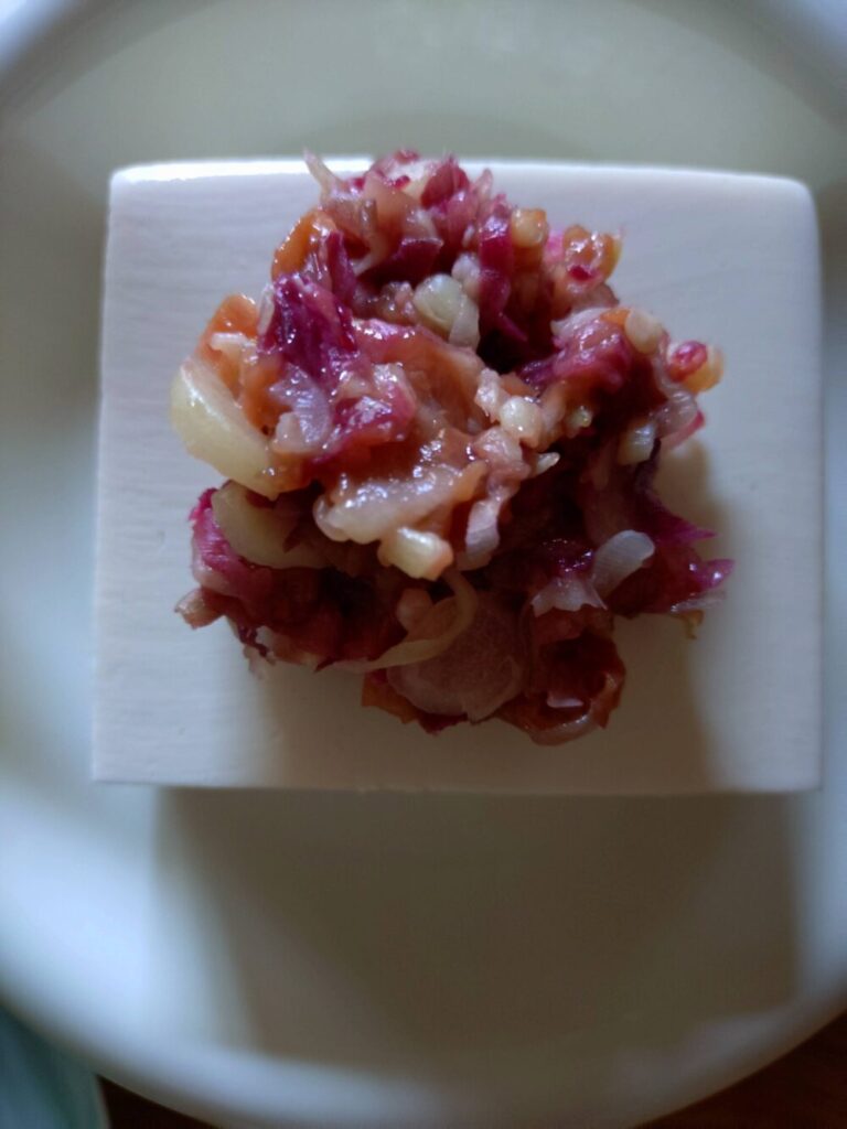 みょうがの梅あえと豆腐